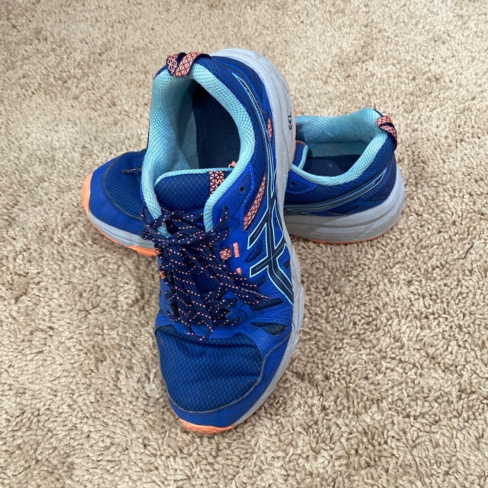 ASICS gel venture 7 running sneaker